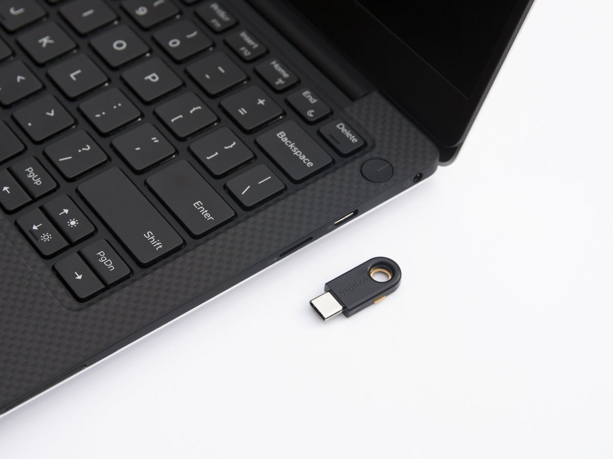 YubiKey 5C FIPS - Trust Panda