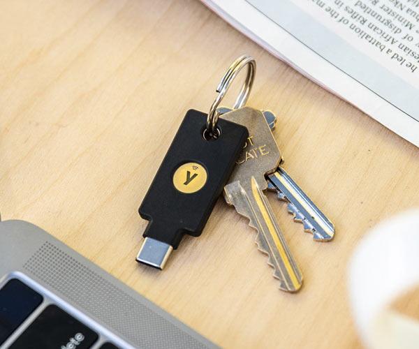 YubiKey 5C NFC FIPS - Trust Panda